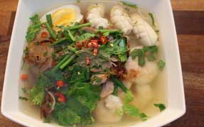 Hủ tiếu nam vang