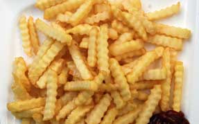Stor bakke pommes 
                    frites